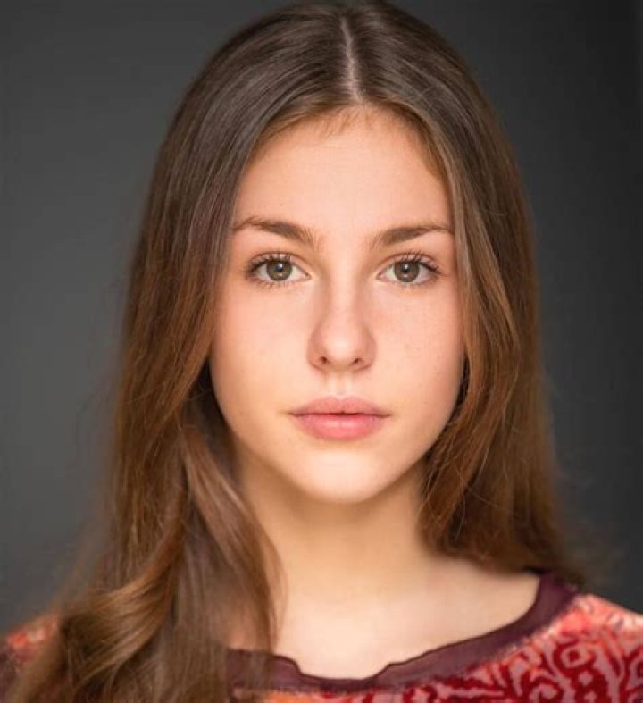 Eloise Webb Biography, Age, Height, Husband, Net Worth, Family