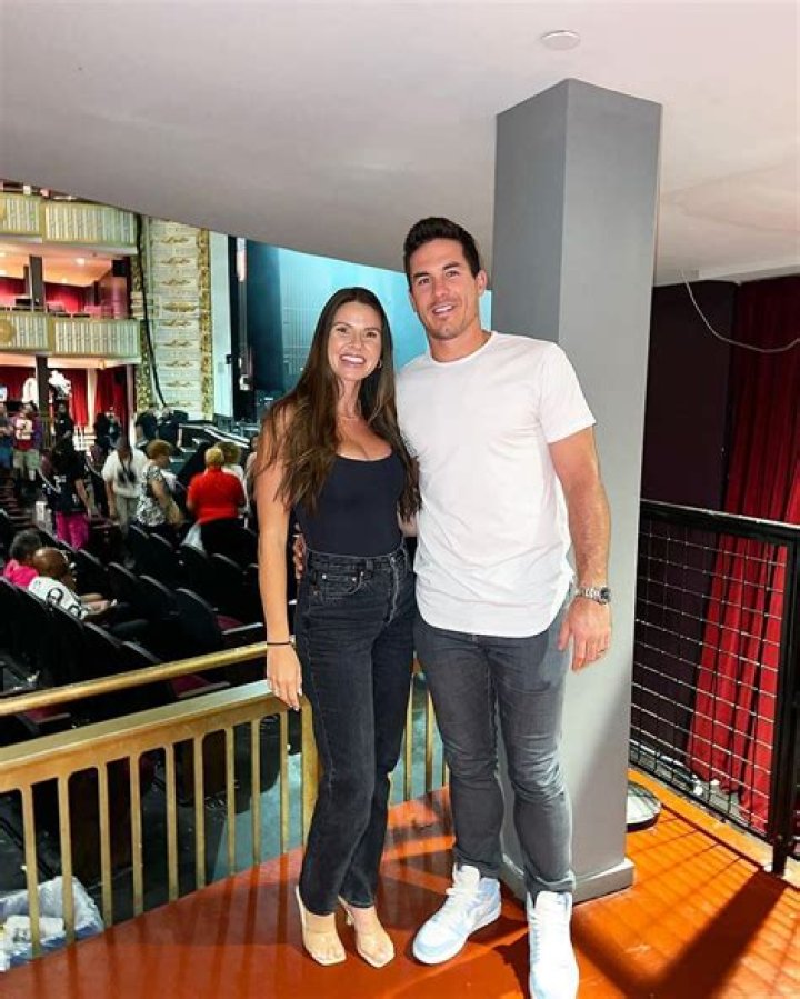 J. T. Realmuto biografía, edad, altura, esposo, net worth, familia