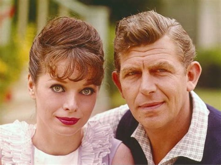 Lori Lethin Biography, Age, Height, Husband, Net Worth, Family