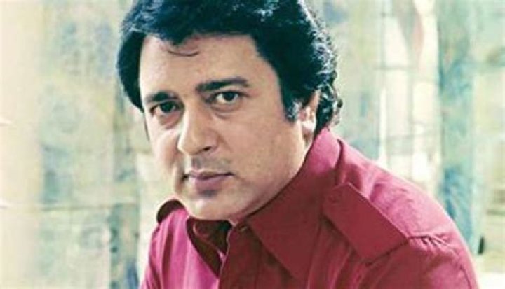 Navin Nischol Biography, Age, Height, Husband, Net Worth, Family